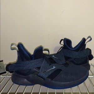 Unisex Nike LeBron Soldier XII 12